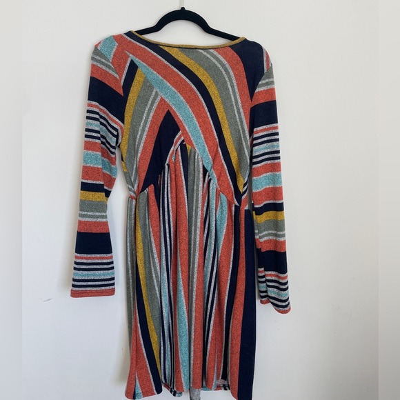 Empire waist sweater dress. - Picture 3 of 3